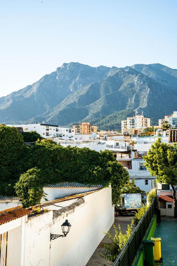 Escuela Village Marbella Eksteriør billede