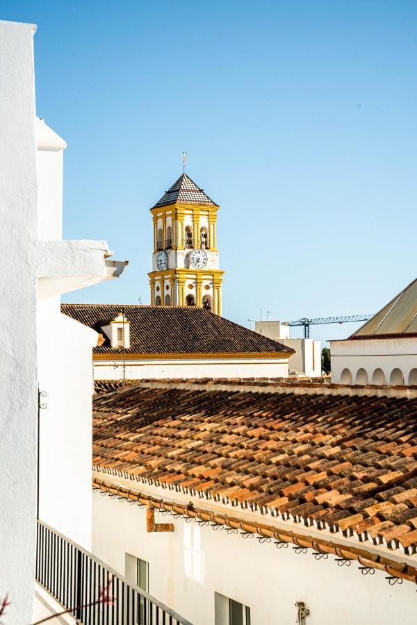 Escuela Village Marbella Eksteriør billede