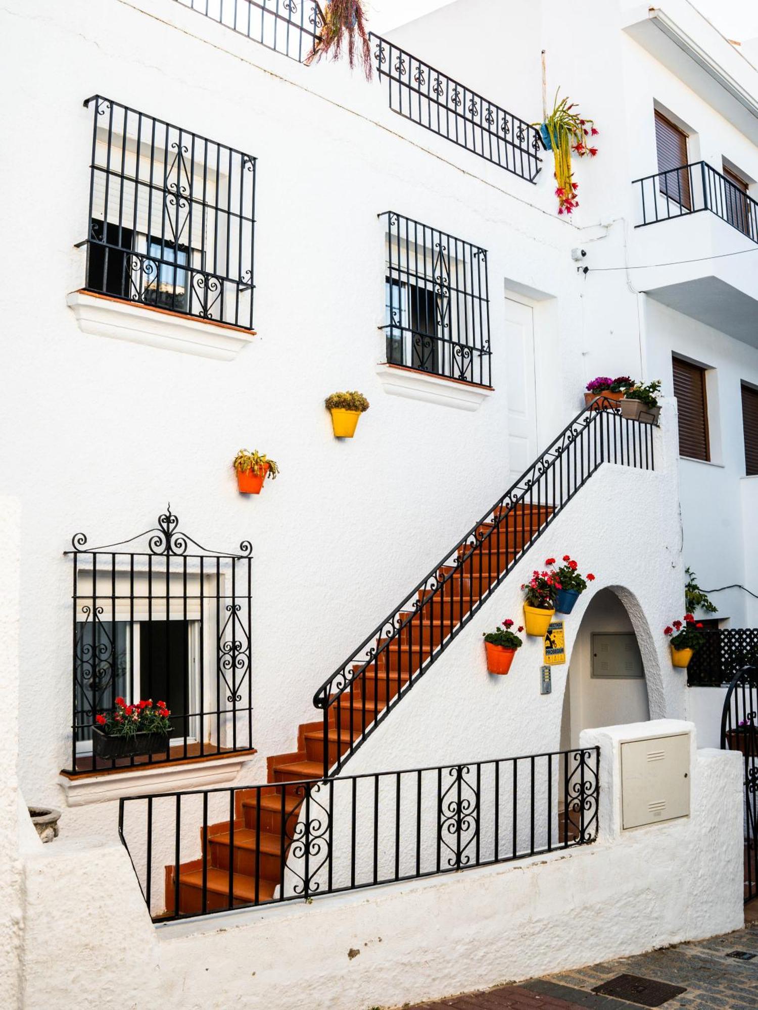 Escuela Village Marbella Eksteriør billede