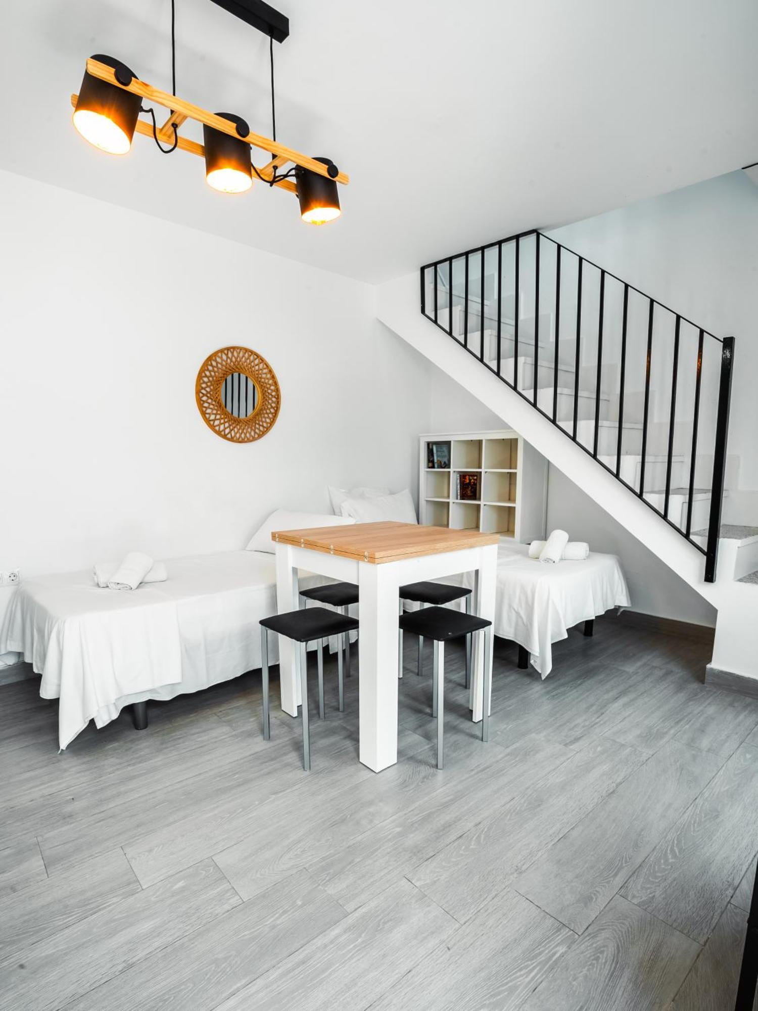 Escuela Village Marbella Eksteriør billede