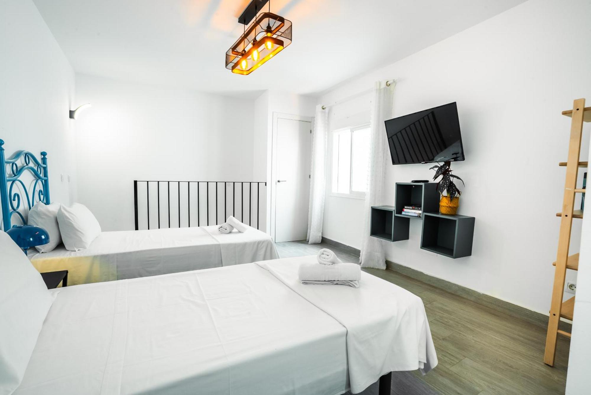 Escuela Village Marbella Eksteriør billede