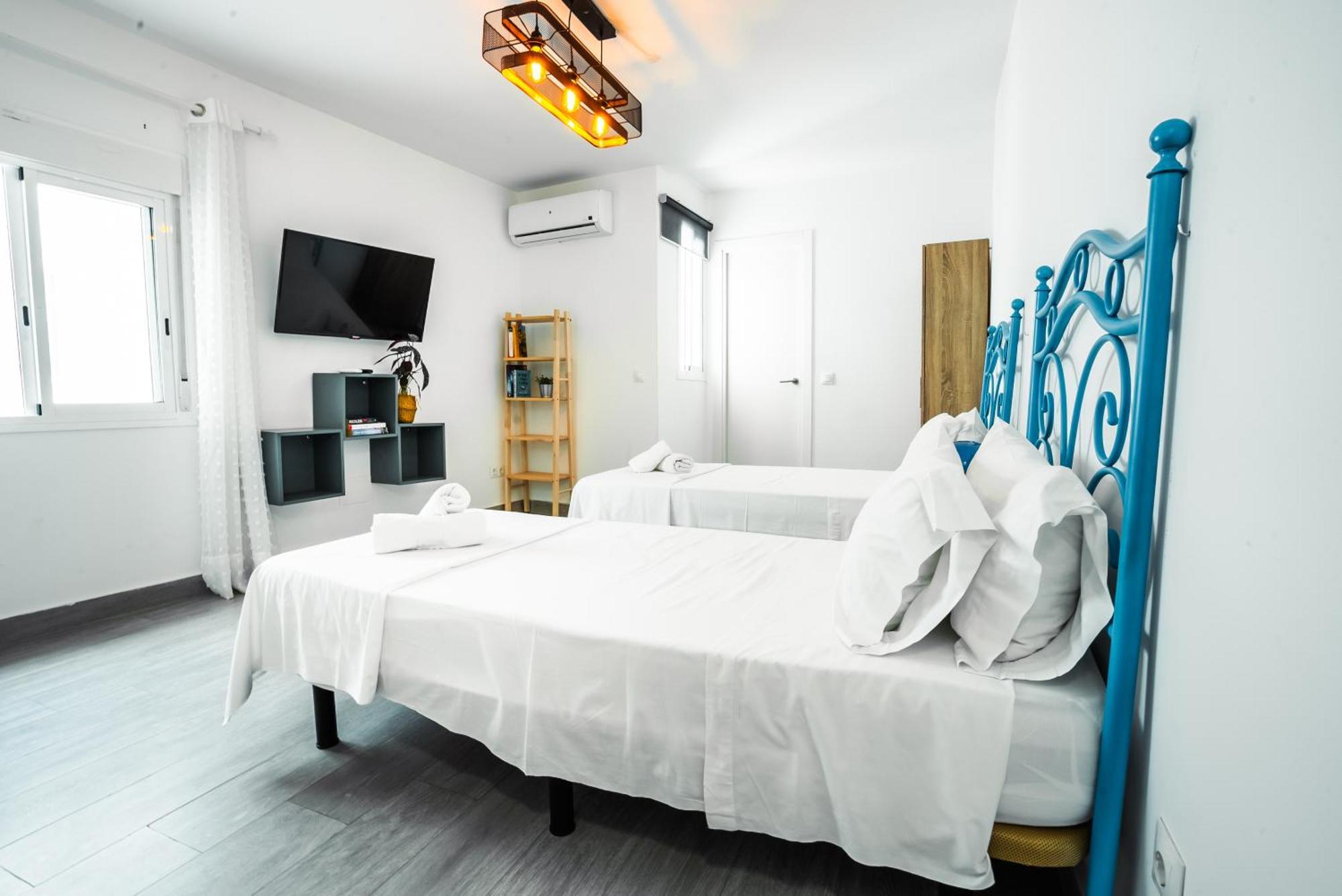 Escuela Village Marbella Eksteriør billede